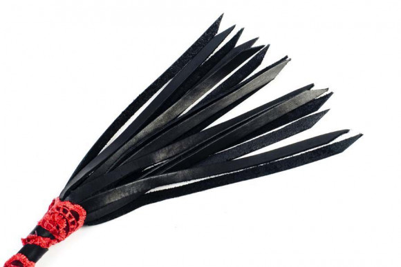 Чёрно-красная 16-полосная полужесткая плётка - 40 см.