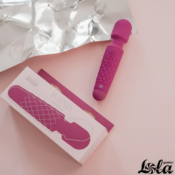 Фиолетовый жезловый вибромассажер Dreaming Wand - 20 см.