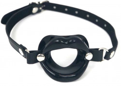 Черный кляп-губы на регулируемом ремешке Черный кляп-губы на регулируемом ремешке