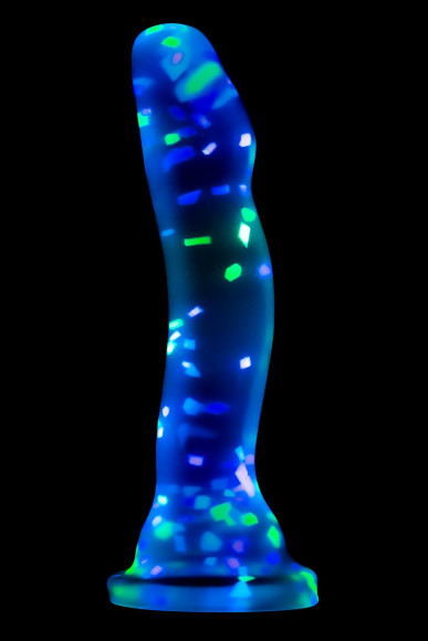 Прозрачный люминесцентный фаллоимитатор Hanky-Panky - 19 см. Прозрачный люминесцентный фаллоимитатор Hanky-Panky - 19 см.