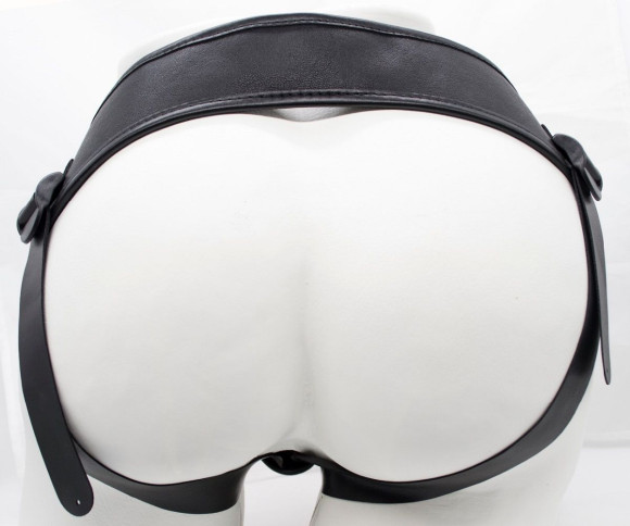 Телесная насадка-фаллос на трусиках с плугом - 16,5 см. Телесная насадка-фаллос на трусиках с плугом - 16,5 см.