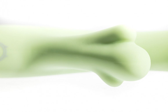 Салатовый вибратор Maccia с клиторальным отростком - 22 см. Салатовый вибратор Maccia с клиторальным отростком - 22 см.