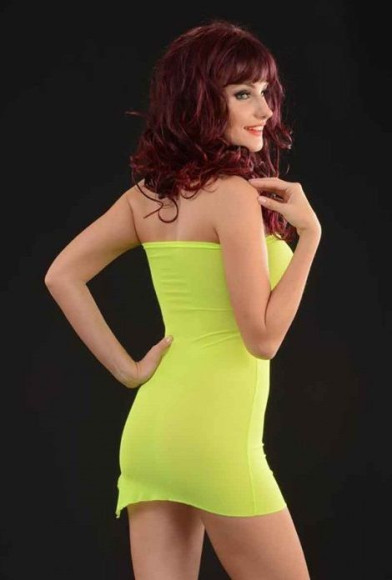 Оригинальное коротенькое платье со сборкой на груди Оригинальное коротенькое платье со сборкой на груди