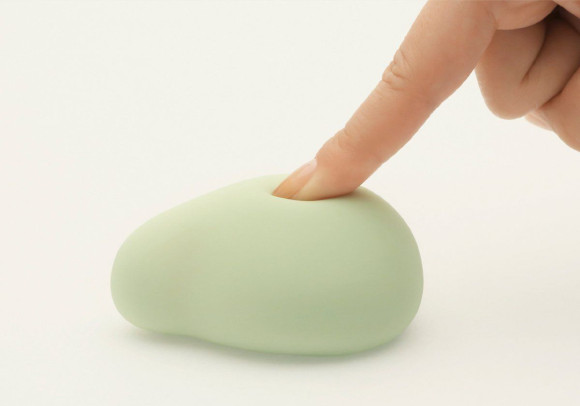 Зелёный вибромассажер для женщин IROHA MIDORI 