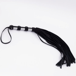Черный кожаный флоггер со стальной ручкой - 45 см.