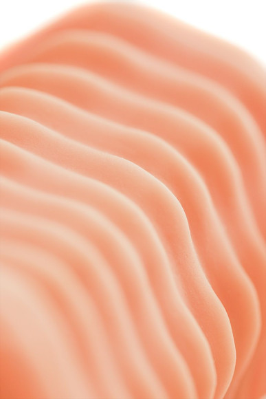 Телесный реалистичный мастурбатор-вагина Elegance.006 с вибрацией