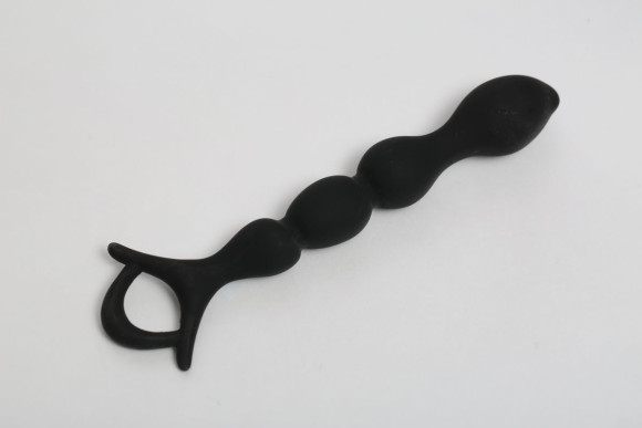 Черный силиконовый анальный стимулятор с ограничителем - 16 см. Черный силиконовый анальный стимулятор с ограничителем - 16 см.