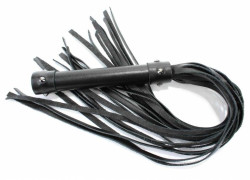 Черная длинная плеть с шипами - 60 см. Черная длинная плеть с шипами - 60 см.