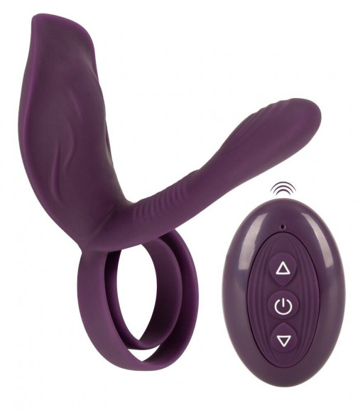 Фиолетовая насадка на член с клиторальным отростком и пультом ДУ RC Couple’s Vibrator 2 Фиолетовая насадка на член с клиторальным отростком и пультом ДУ RC Couple’s Vibrator 2