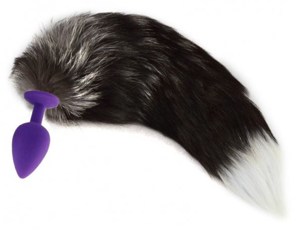 Фиолетовая силиконовая анальная пробка с лисьим хвостом Фиолетовая силиконовая анальная пробка с лисьим хвостом