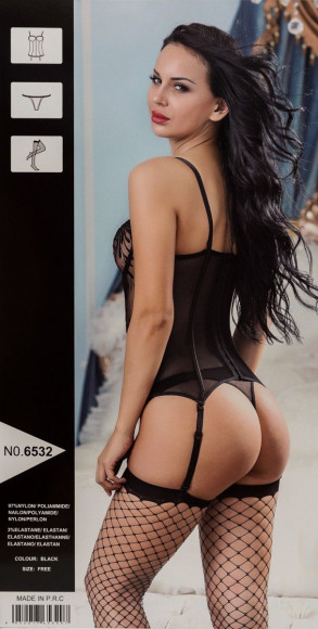 Соблазнительный корсаж в комплекте с трусиками и чулками Соблазнительный корсаж в комплекте с трусиками и чулками