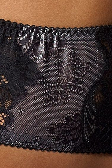 Роскошный комплект с открытой грудью Alexia Роскошный комплект с открытой грудью Alexia