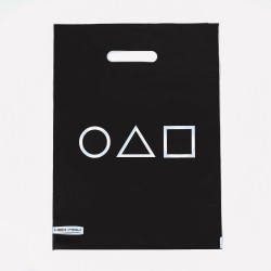 Полиэтиленовый пакет Игра с вырубной усиленной ручкой - 30 х 40 см. Полиэтиленовый пакет Игра с вырубной усиленной ручкой - 30 х 40 см.