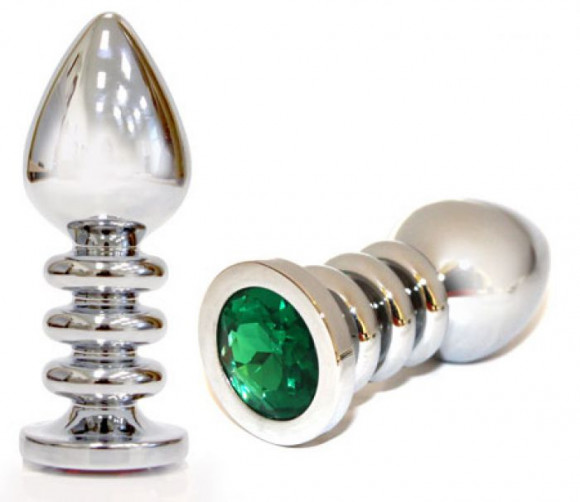 Большая серебристая анальная пробка с изумрудным кристаллом - 10 см. Большая серебристая анальная пробка с изумрудным кристаллом - 10 см.